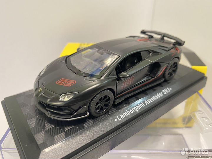 1/43 Lamborghini aventador SVJ