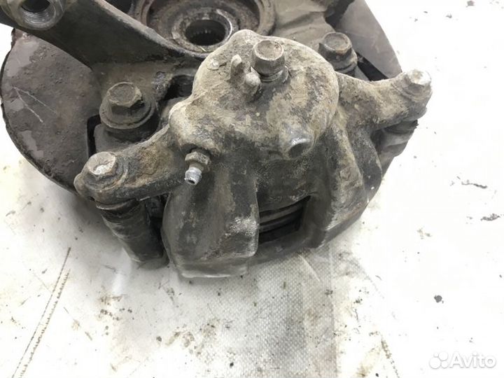 Кулак в сборе передний левый Honda Cr-V 3