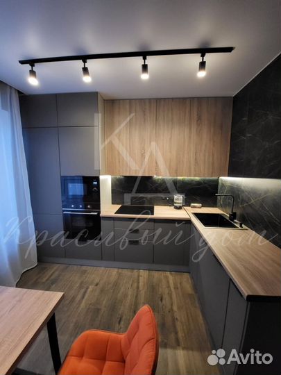 Кухонный гарнитур в наличии