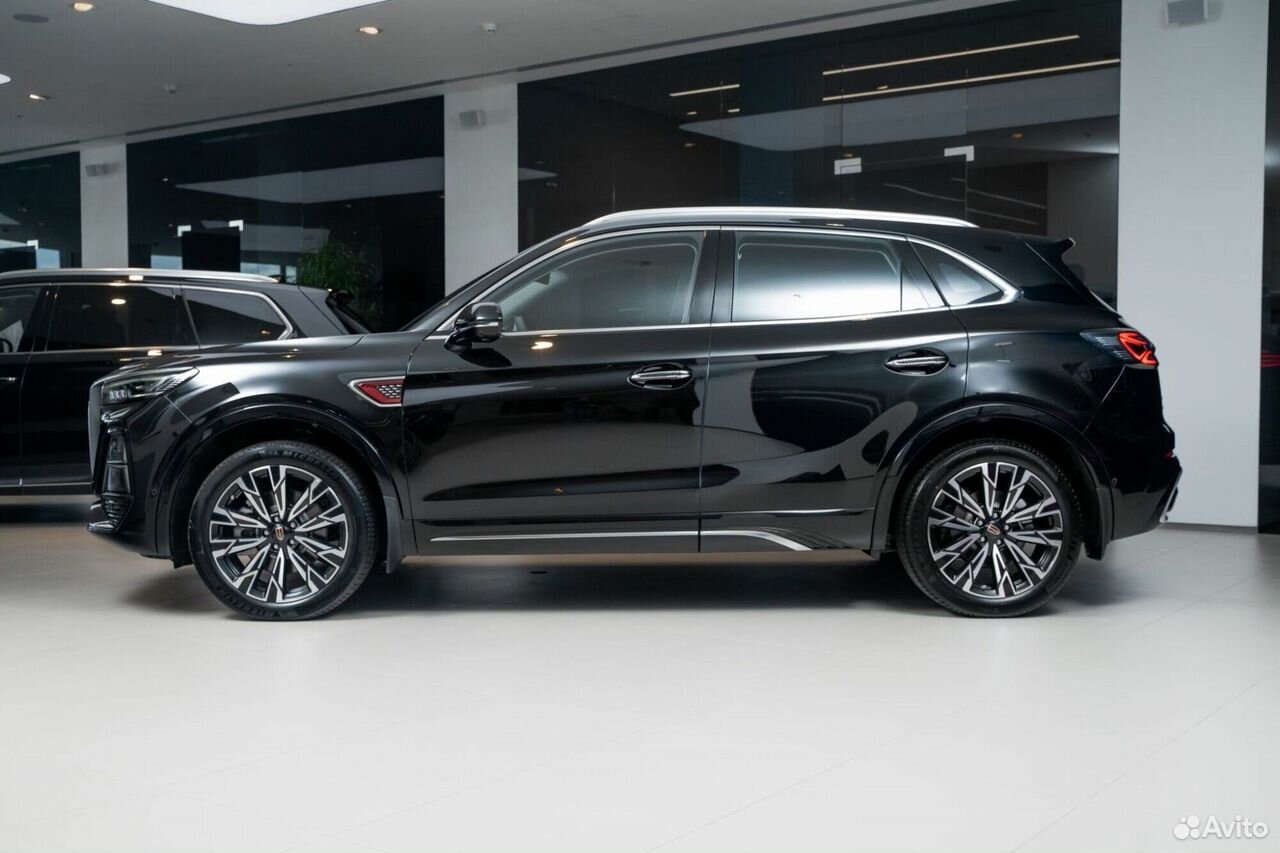 Hongqi HS5 2.0 AT, 2026