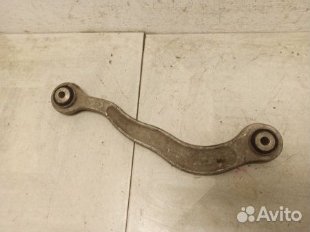 Рычаг задний поперечный верхний
