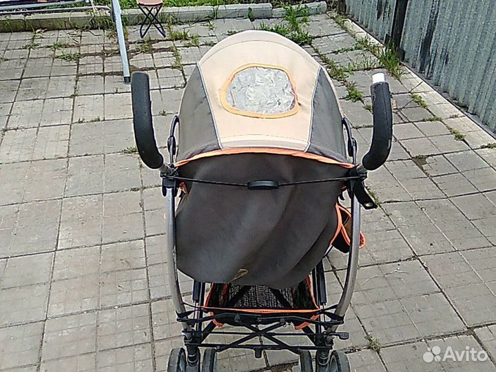 Коляска трость