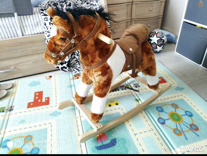 Качалка лошадь