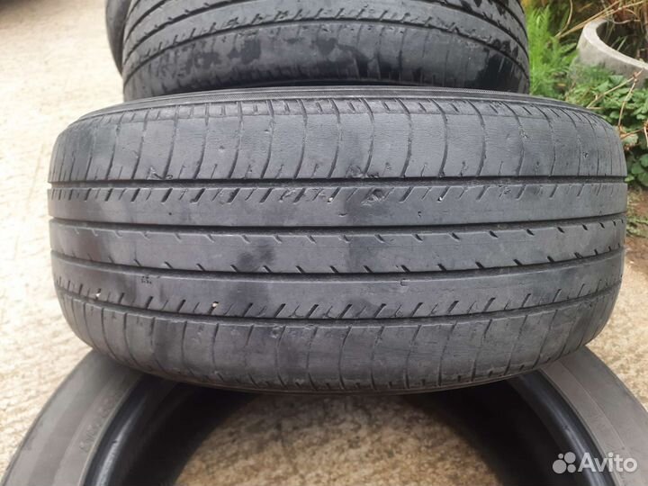 Yokohama BluEarth E70 215/55 R17