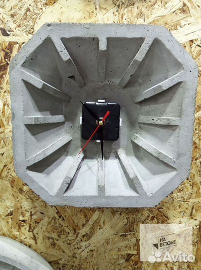 Часы настенные. Механические часы на стену лофт