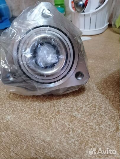 Ступица колеса передняя chrysler cirrus