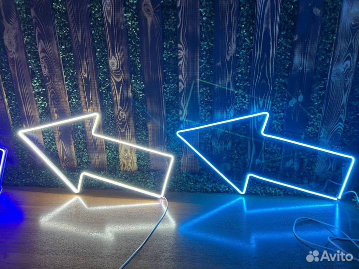 Неоновая вывеска / Световые буквы