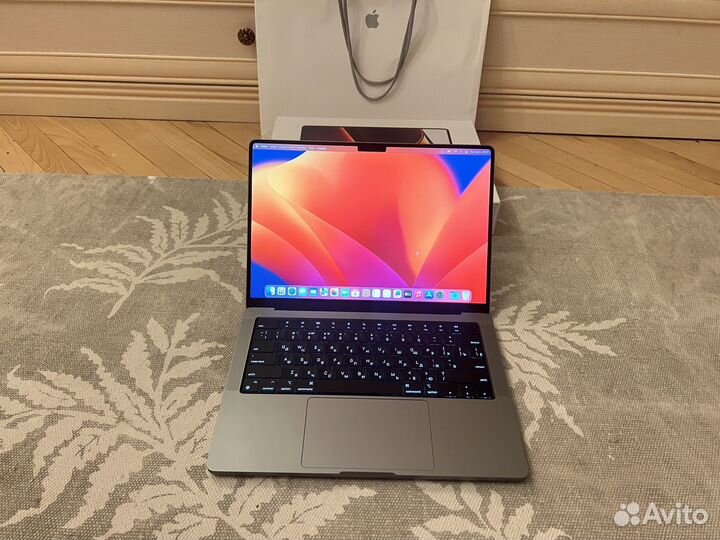 MacBook Pro 14 M1 Pro 1Tb 16Gb в идеале