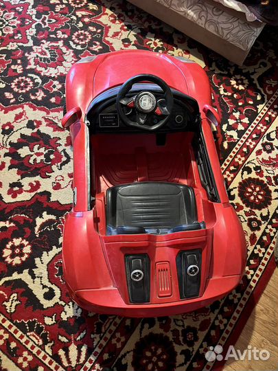 Детский электромобиль