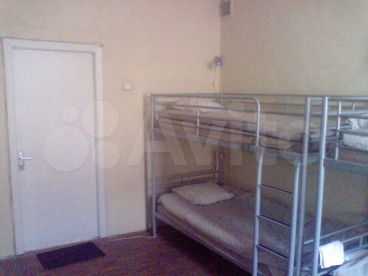 Комната 20 м² в 3-к., 4/6 эт.