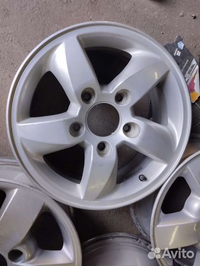Диски r16 5x139.7 Kio Sorento оригинальные