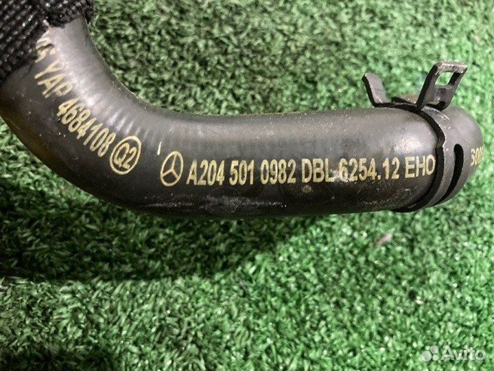 Патрубок охлаждения Mercedes-Benz C-Class W204