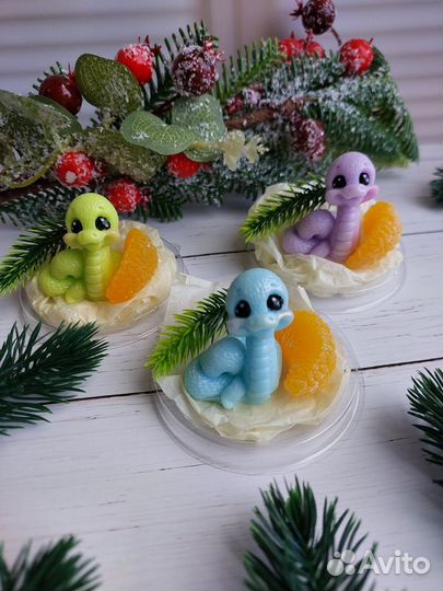 Сувенир змейка