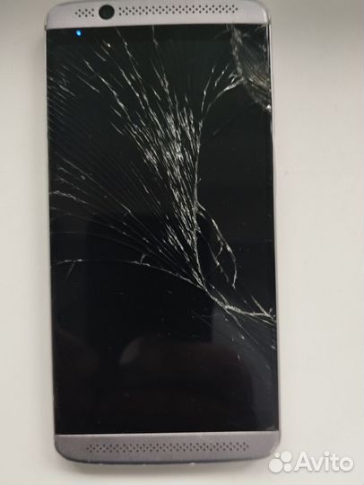 Мобильные телефоны на запчасти