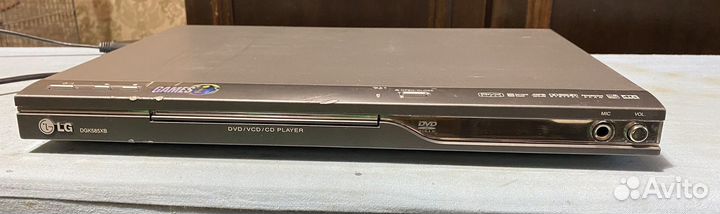 DVD-плеер LG DGK585XB