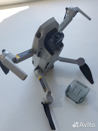 DJI Mavic mini SE Fly More Combo