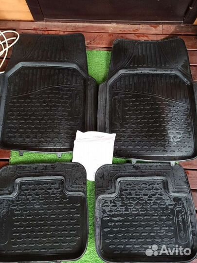 Коврики для GLK