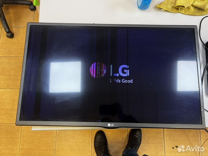 Телевизор LG 32 LH510U