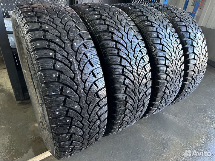 Formula Ice 215/65 R16 98T