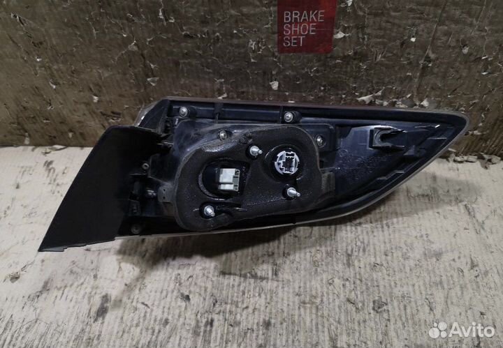 Стоп левый mazda 3 bl хэтч 2010 год