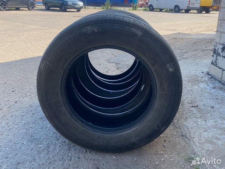 Bridgestone Turanza ER33 235/65 R17