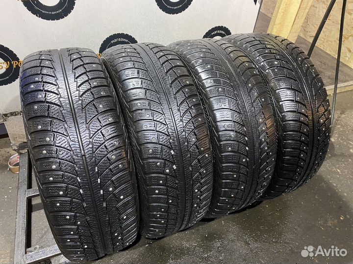Gislaved Nord Frost 5 235/65 R17 108T