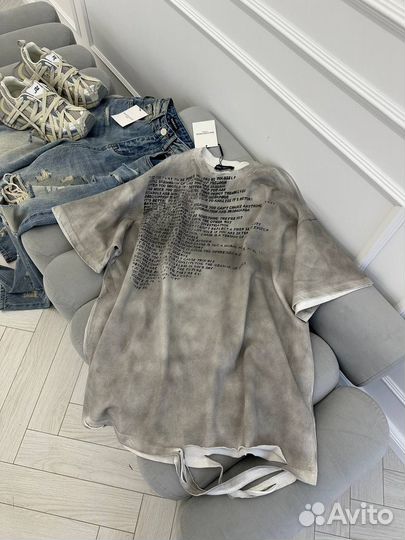 Стильная женская футболка (сезон 2025)