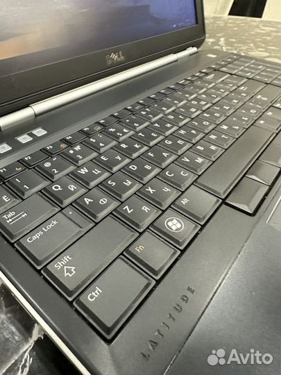 Надёжный Dell Latitude P15F Core i5/4/640/1gb/15.6