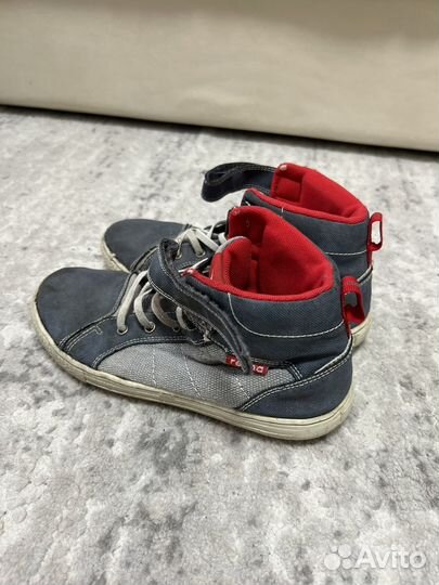 Кроссовки детские reima