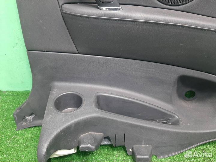 Обшивка багажника правая Peugeot 407 (6E) 2007