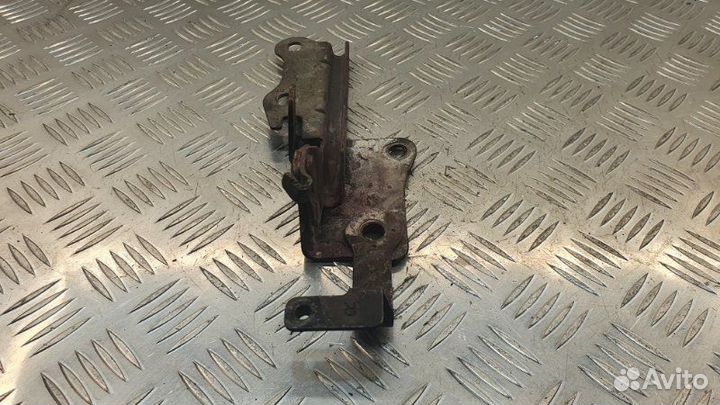 Петля капота правая Kia Spectra седан S6D 2008