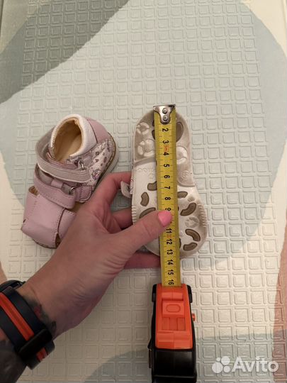 Обувь для девочки 29, 26, 22, 20 размер