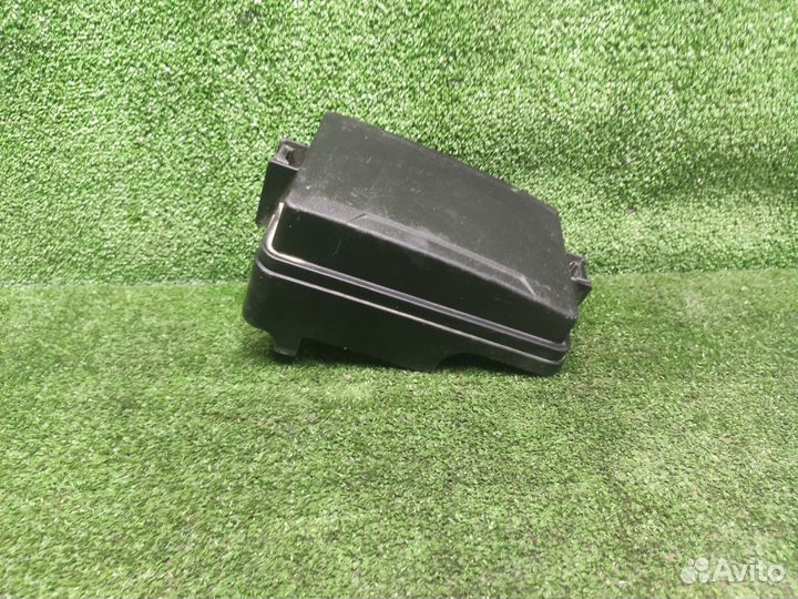 Крышка блока предохранителей kia rio 4 оригинал