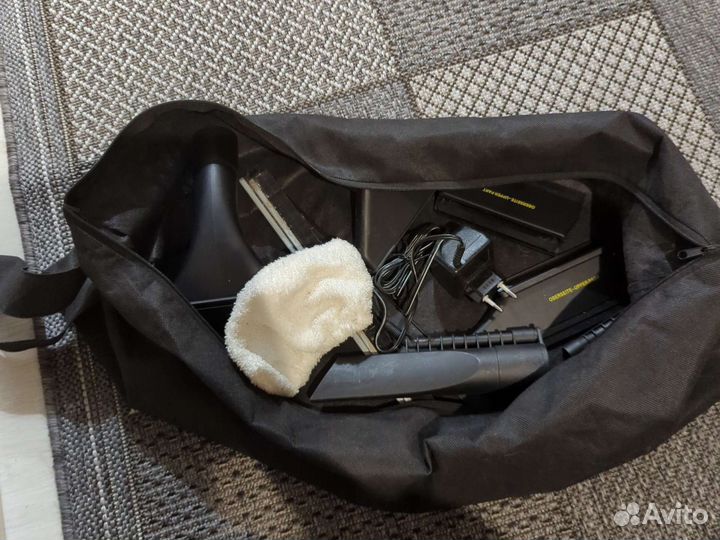 Моющий пылесос Karcher SV 1802