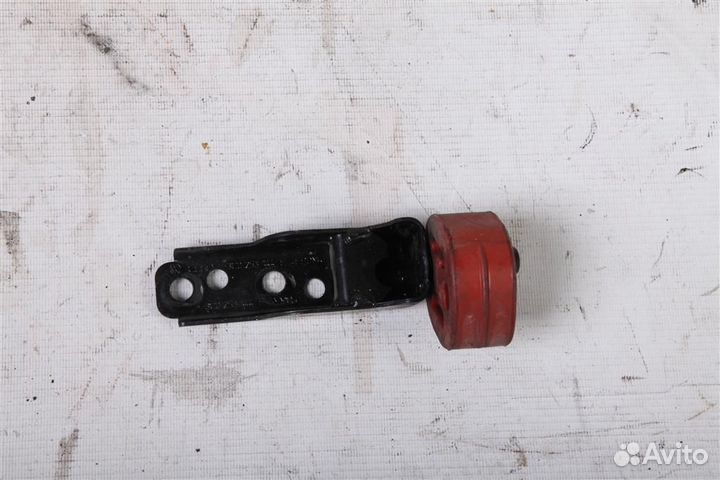 Крепление глушителя Volkswagen Passat B7 2010-2015