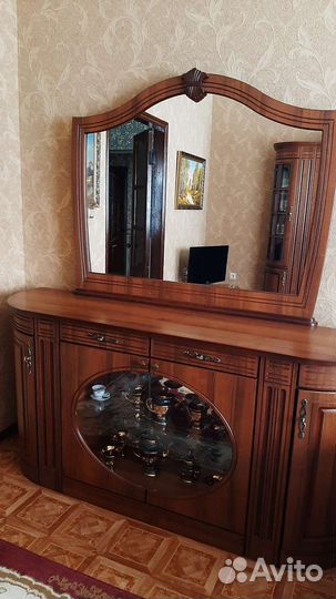 Шкаф сервант и комод