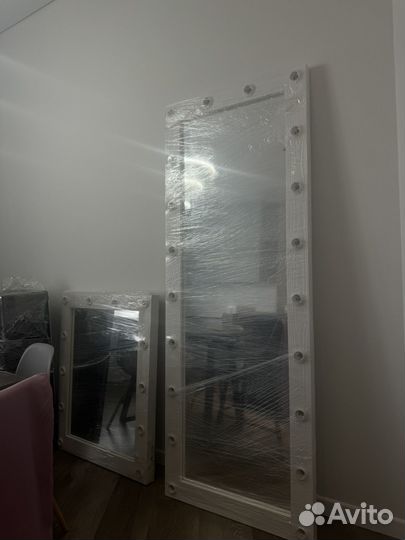 Зеркало с подсветкой