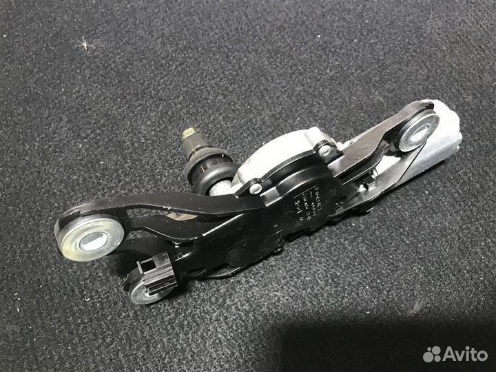 Мотор дворников задний Mercedes-Benz C-Class W203