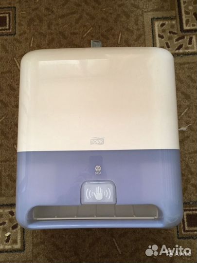 Диспенсер tork
