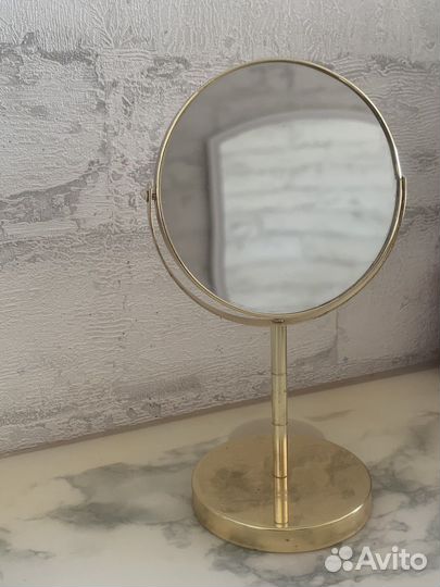 Зеркало настольное