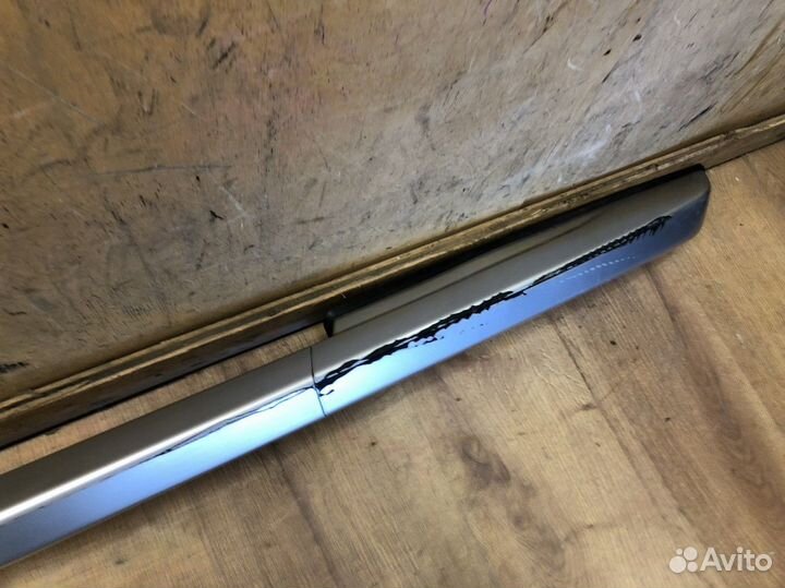 Рейлинг левый Nissan Terrano D10