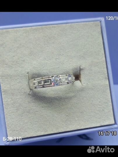Серебряное кольцо женское
