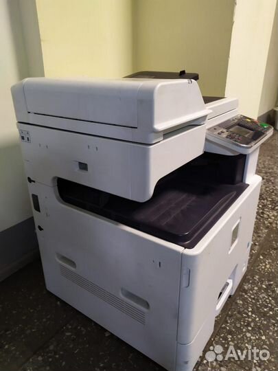 Продаю мфу kyocera FS C8520