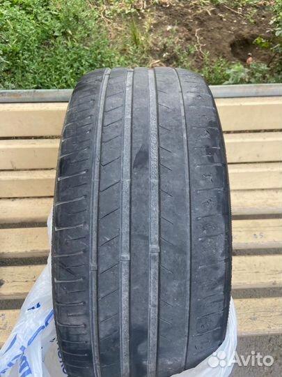 Habilead Headking S2000 235/45 R18