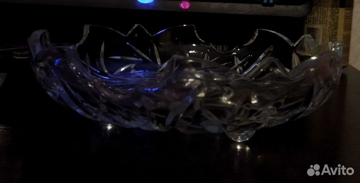 Тарелки стеклянные 5 штук на ножках