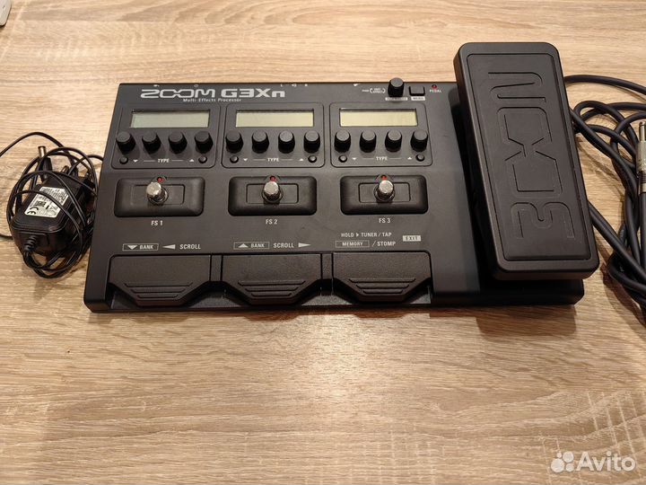 Педаль эффектов для гитары Zoom G3xn