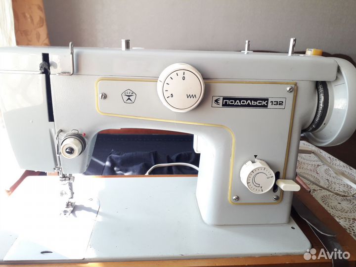 Швейная машина Подольск 132 электрическая
