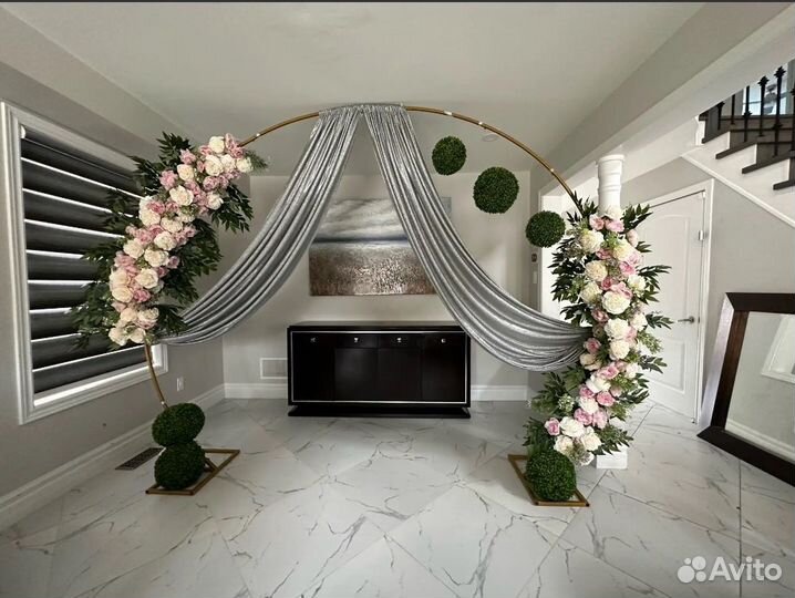 Свадебный декоратор