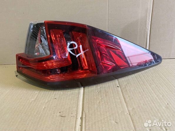Lexus RX (2015-2019, 2019-2024)правый фонарь