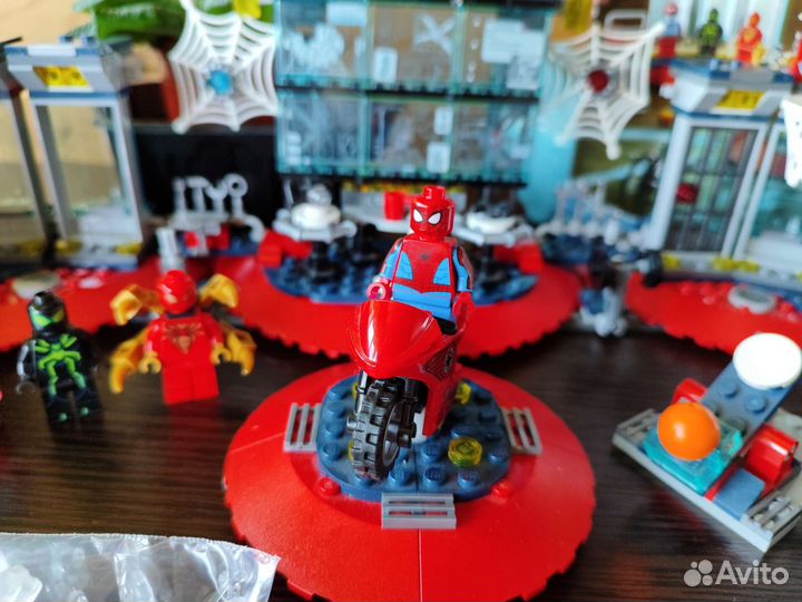 Lego марвел 76175